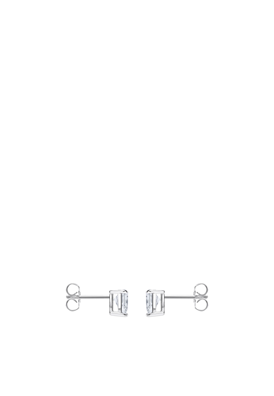 Ear Studs Heart Shaped White Zirconia Silver