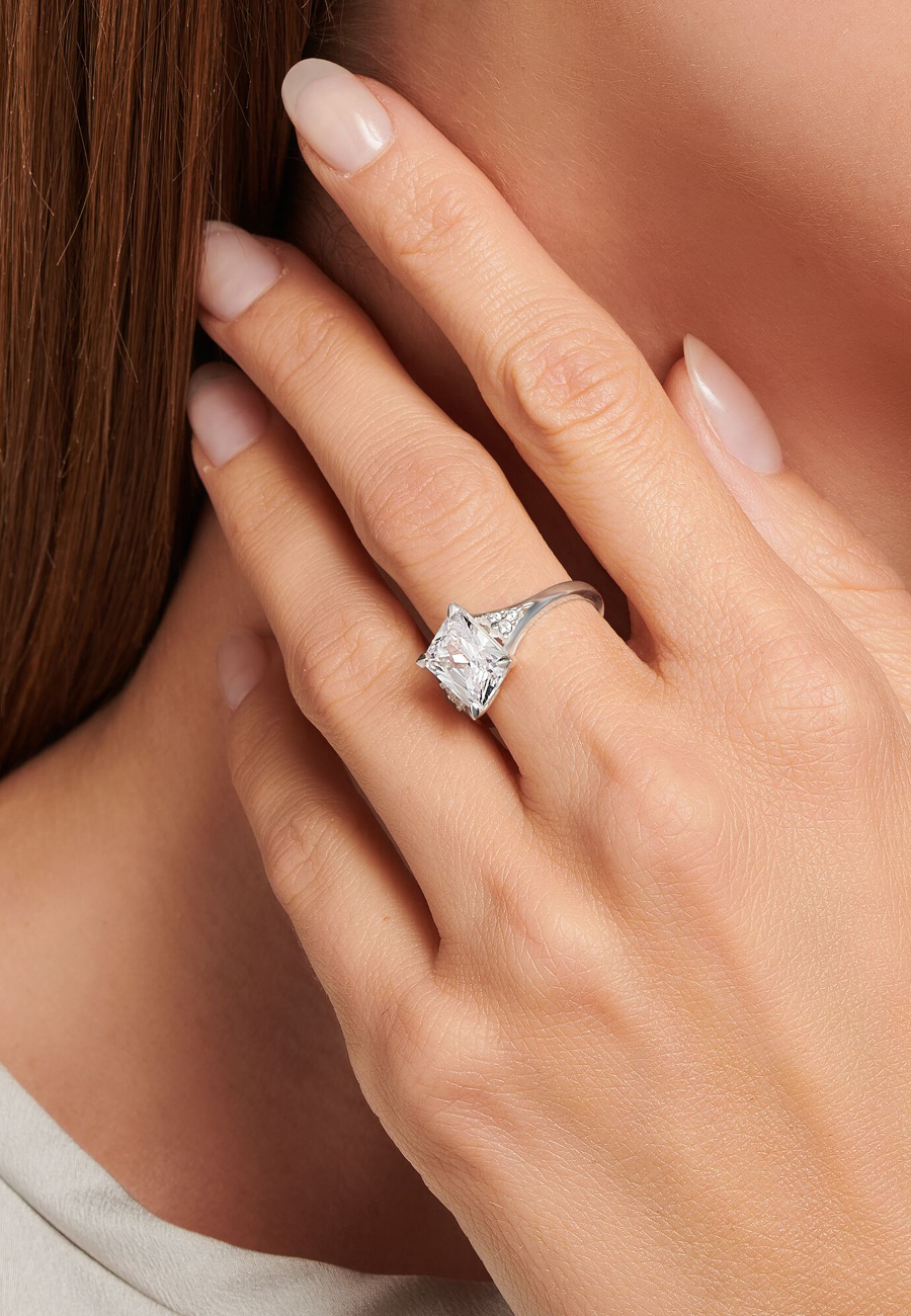 Ring White Stones Silver