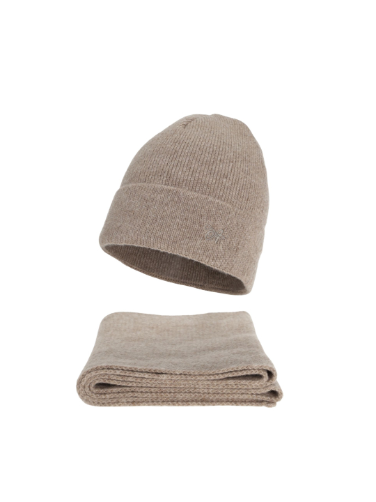 Women’s Winter Set – Hat and Scarf Rava