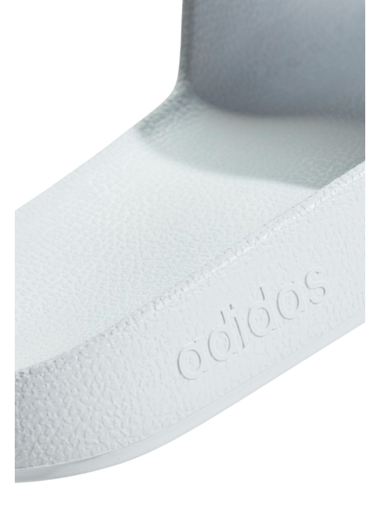 Adilette Aqua Slides