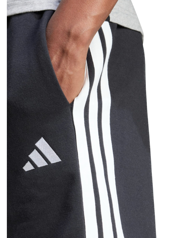 Adidas Performance JE6414 Essentials Three Stripes… | Diademita