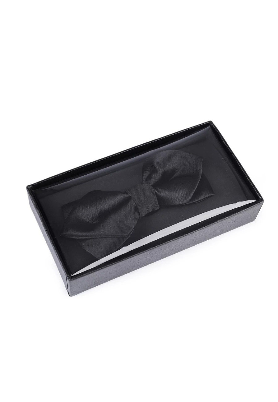 Elegant Bow Tie with Hook - Already Tied and Adjustable in Different Colors